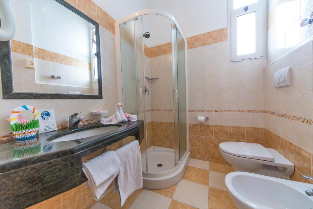מיסאנו אדריאטיקו Hotel Astoria מראה חיצוני תמונה